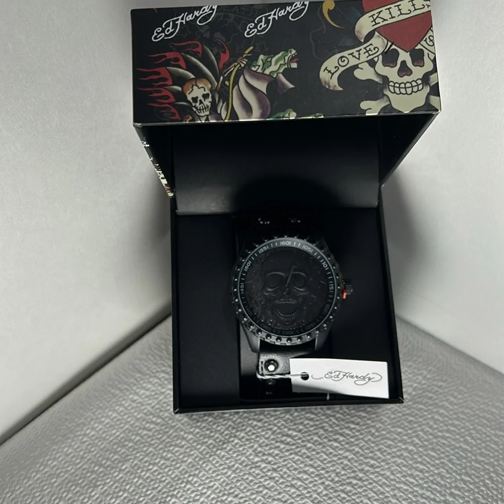 Ed‎ Hardy Skull Watch. Men's Matte Black Leather Strap Analog Watch